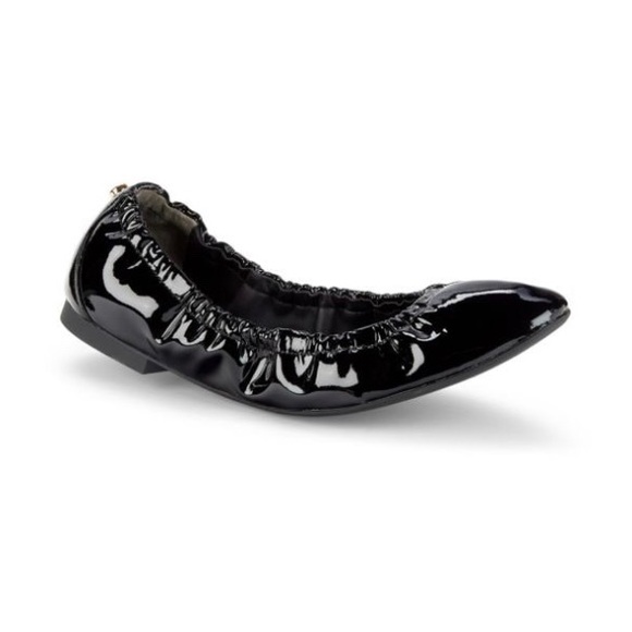 STUART WEITZMAN Gabby Scrunch Flat